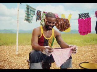 download knee down by falz
