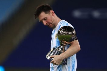 Messi breaks Ronaldo record for most liked Instagram post | Goal.com