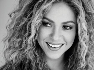 Shakira Height, Age, Boyfriend, Husband, Family, Biography & More » StarsUnfolded