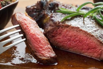 How Long Does It Take to Cook a Steak in the Oven | LoveToKnow