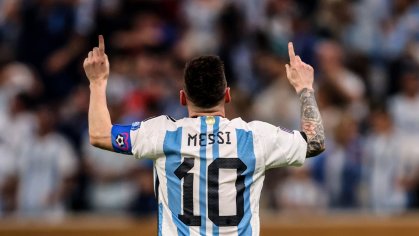 Jurgen Klopp hails Lionel Messi as 'the greatest'