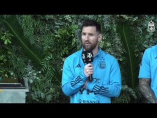 El Homenaje de la AFA a Lionel Messi - YouTube