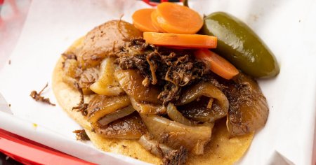 LA’s Best Carnitas Taco Spot Gets a New Home at El Momo in Monterey Park - Eater LA
