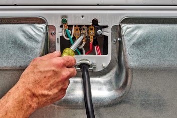 How to Install a Dryer Electrical Cord