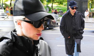 Lady Gaga goes incognito in a black trench coat while visiting her friend Tony Bennett in NYC | Daily Mail Online